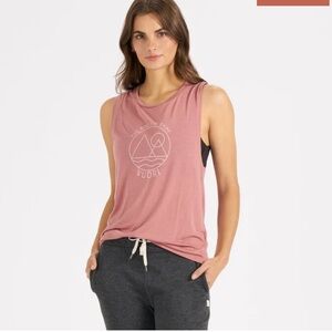 Vuori the rise the shine pink tank NWT large
